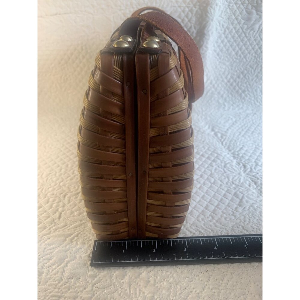 Wicker and Leather Basket Weave Purse Handbag Woven Vintage Hong Kong - Picture 11 of 15